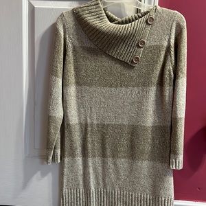 Kim Roger’s Women’s Medium Sweater